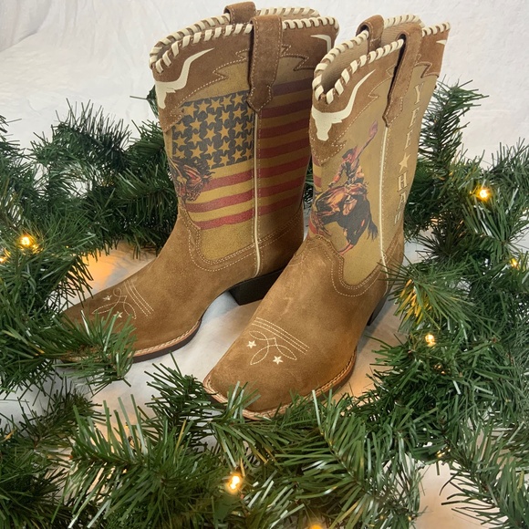 Ariat Youth Futurity Rodeo Boots — Size 4 — Chestnut Suede — New Without Box - Picture 1 of 4